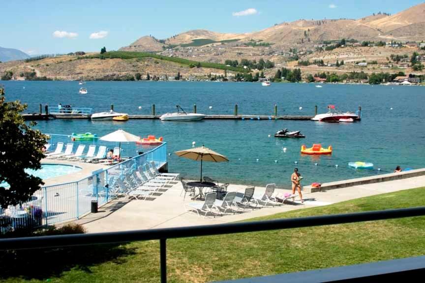 Petersons Waterfront Apartment Chelan Exterior photo