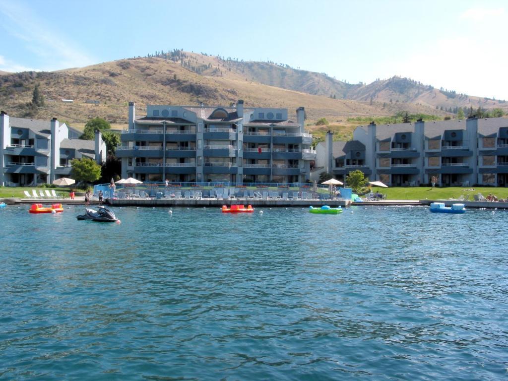Petersons Waterfront Apartment Chelan Exterior photo
